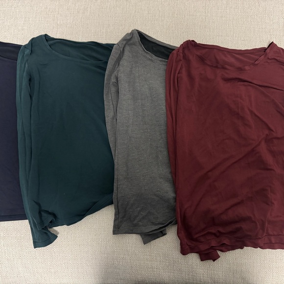 SET OF 6: Long Sleeve Tops in Assorted Colors HEATTECH UNIQLO - Picture 2 of 3